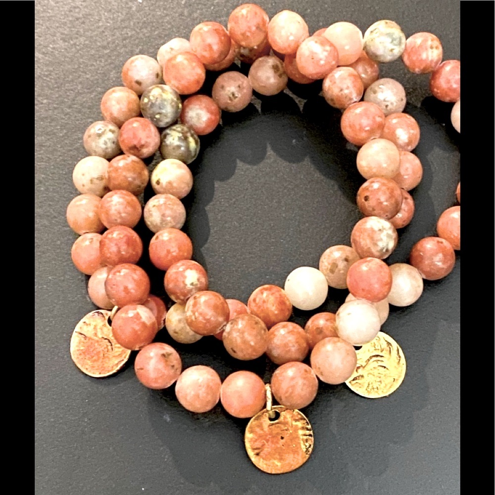 Bracelets set of three elastic beads